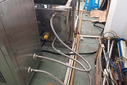 哪些原因會造成冷水機水冷冷凝器溫度過高？